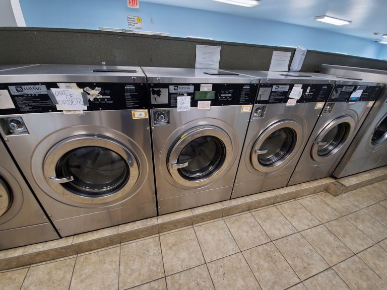 8464 suds sun laundromat is a laundromat near me in minot north dakota 768x576