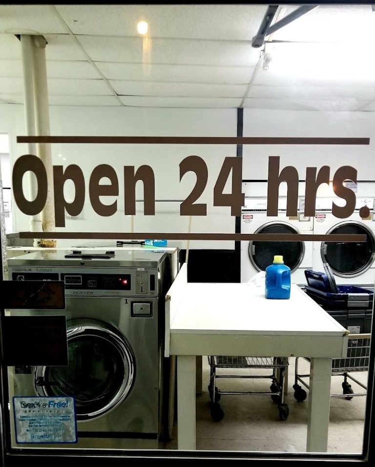 8474 daschs duds 24 hr laundromat is a laundromat near me in west fargo north dakota 768x956