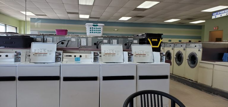 8478 maytag laundry on 13th is a laundromat near me in fargo north dakota 768x363