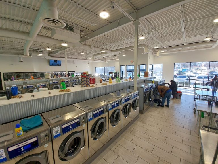 8528 anytime laundry is a laundromat near me in omaha nebraska 768x576