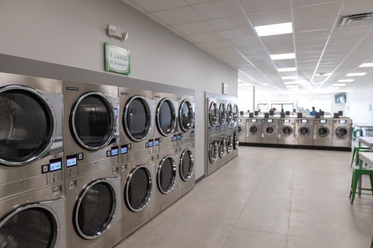 8576 the laundry room is a laundromat near me in omaha nebraska 768x512