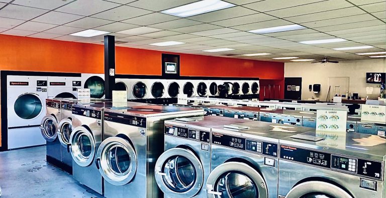 8584 parkway coin laundry is a laundromat near me in omaha nebraska 768x394
