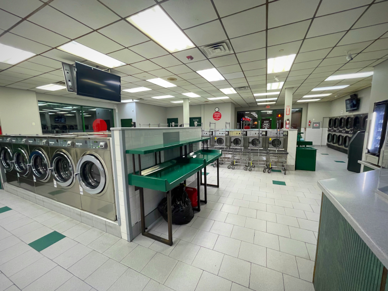 8905 bubbles 2 laundromat is a laundromat near me in jersey city new jersey 768x576