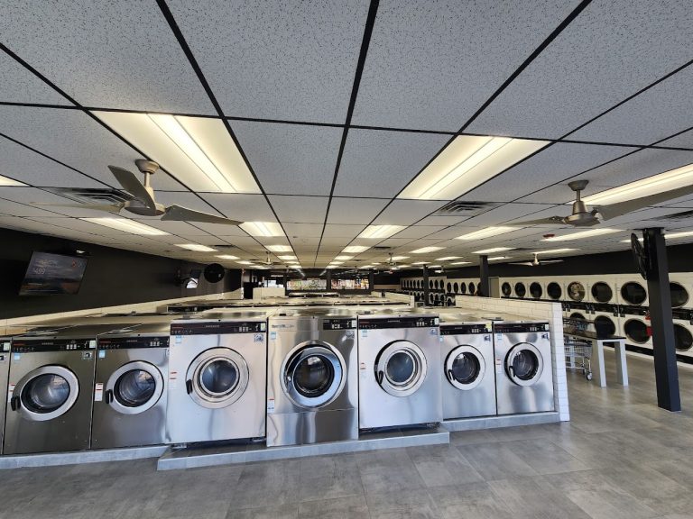 8991 lucky laundromat is a laundromat near me in elizabeth new jersey 768x576