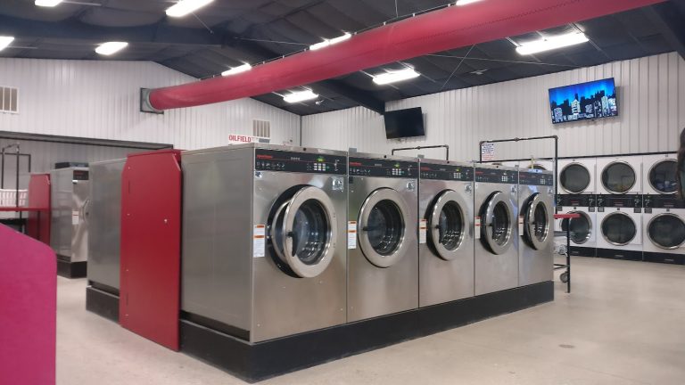 9237 north star laundry mat is a laundromat near me in loving new mexico 768x432