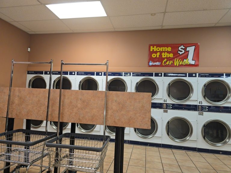 9337 lucky car wash and laundromat is a laundromat near me in las cruces new mexico 768x576