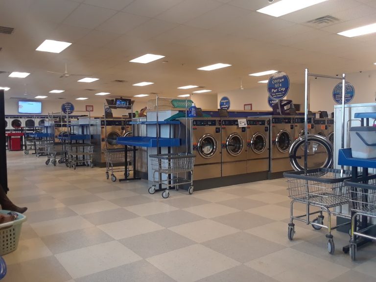 9421 laundratopia is a laundromat near me in aztec new mexico 768x576