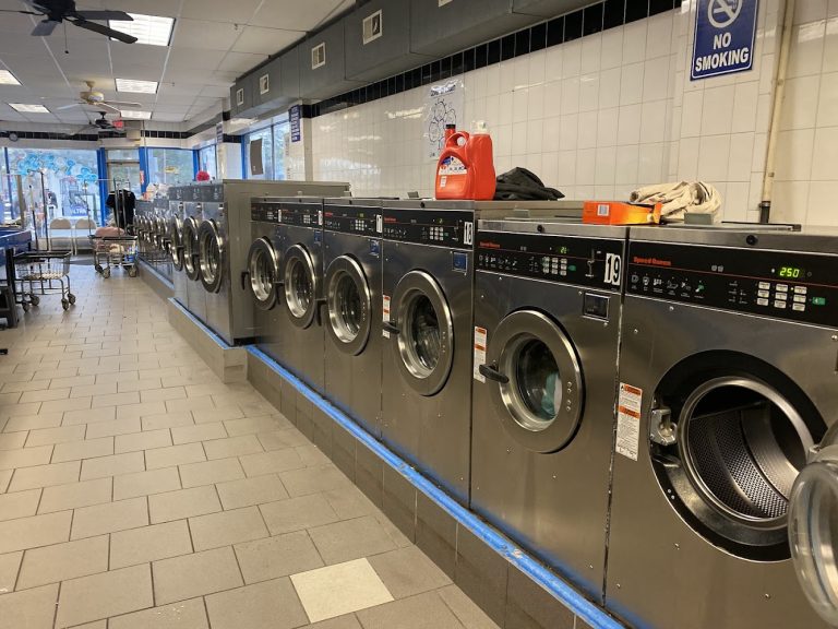 9618 broadway laundromat is a laundromat near me in lynbrook new york 768x576