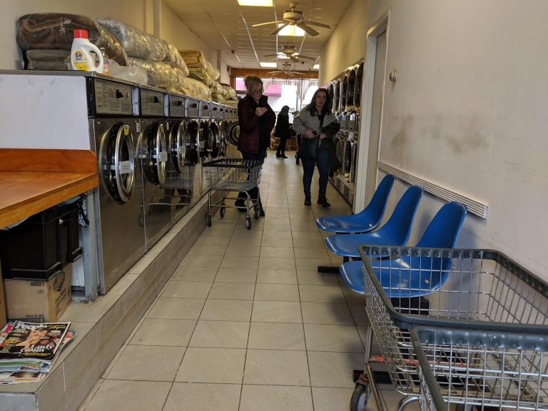 9663 soap opera laundromat is a laundromat near me in merrick new york 768x576