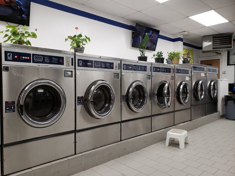 9728 laneys laundry dry clean is a laundromat near me in valley stream new york 768x576