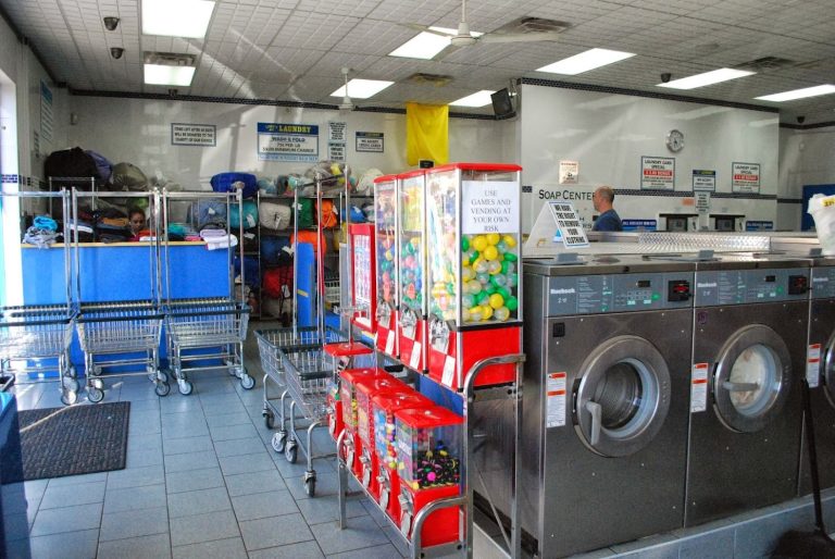 9774 liberty avenue laundry is a laundromat near me in south richmond hill new york 768x514