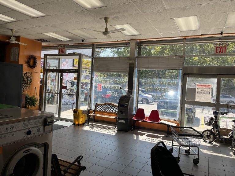 9791 wave laundromat is a laundromat near me in brooklyn new york 768x576