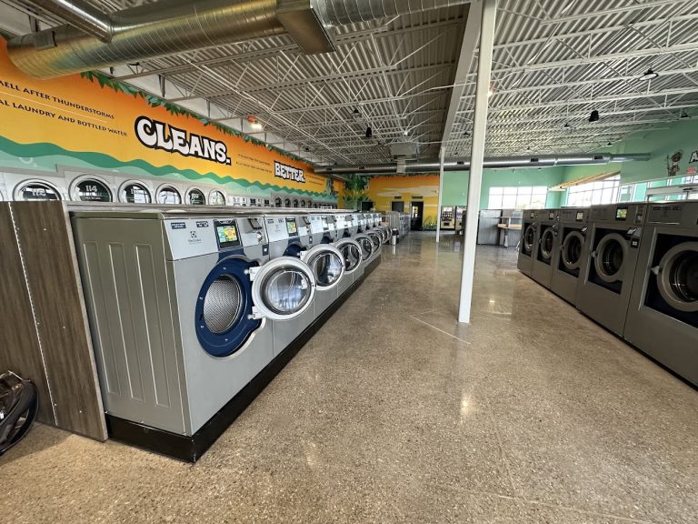 9980 big kahuna ozone laundry is a laundromat near me in newark ohio 768x576