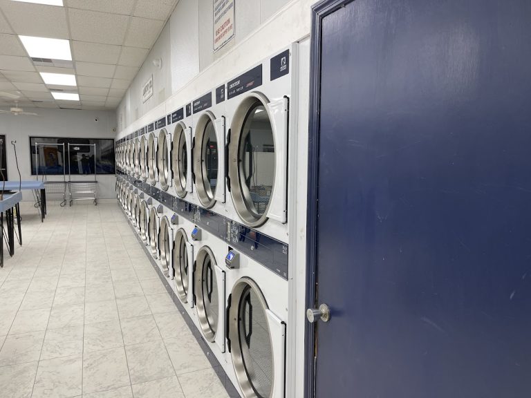 11635 quick wash laundromat is a laundromat near me in orangeburg south carolina 768x576