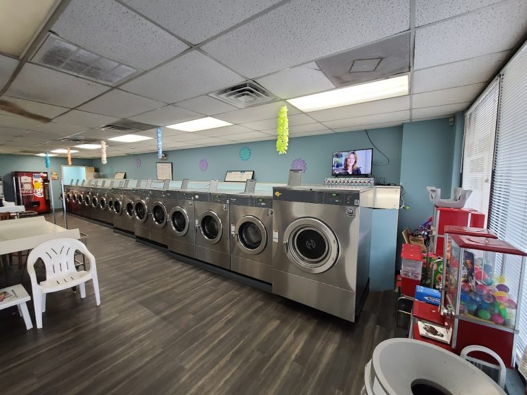 11644 westview plaza coin laundry is a laundromat near me in spartanburg south carolina 768x576