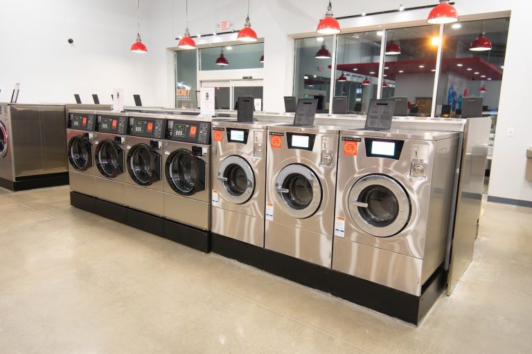 11646 rocket laundry is a laundromat near me in spartanburg south carolina 768x512