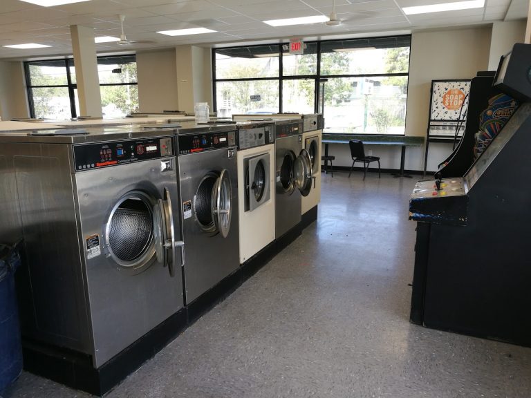 11697 the lost sock is a laundromat near me in north charleston south carolina 768x576