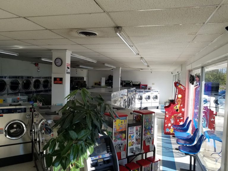 12056 super clean laundromat is a laundromat near me in cookeville tennessee 768x576