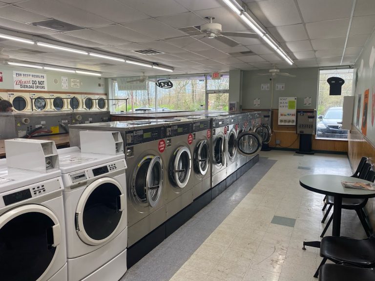 12124 j s coin laundry is a laundromat near me in powell tennessee 768x576