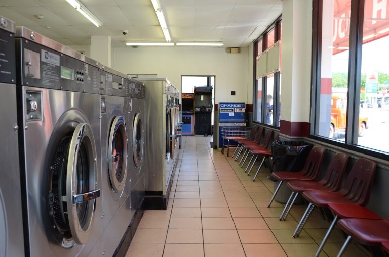 12146 super wash house car wash 8211 north central is a laundromat near me in knoxville tennessee 768x509
