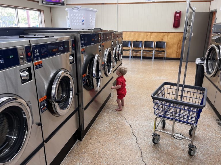 12167 fabric care coin laundry is a laundromat near me in chattanooga tennessee 768x576