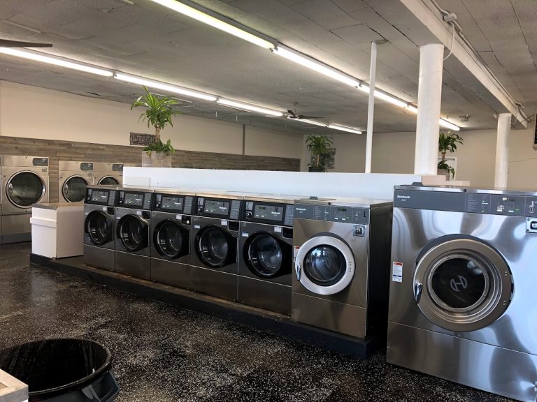12203 the laundry room is a laundromat near me in memphis tennessee 768x576