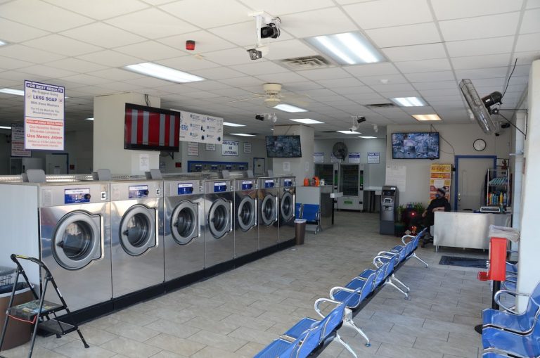 12215 super coin laundry is a laundromat near me in memphis tennessee 768x509