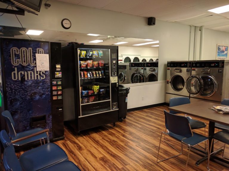 12225 hixson coin laundry is a laundromat near me in hixson tennessee 768x574