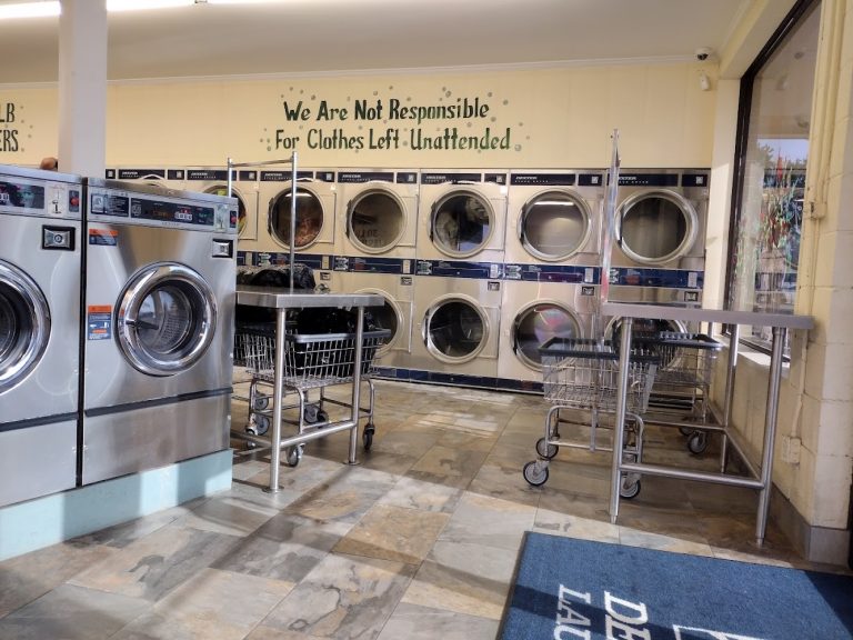 12258 suds your duds is a laundromat near me in savannah tennessee 768x576
