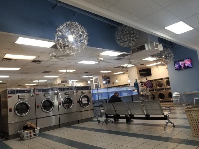 12296 24 hour lone star laundry is a laundromat near me in el paso texas 768x576