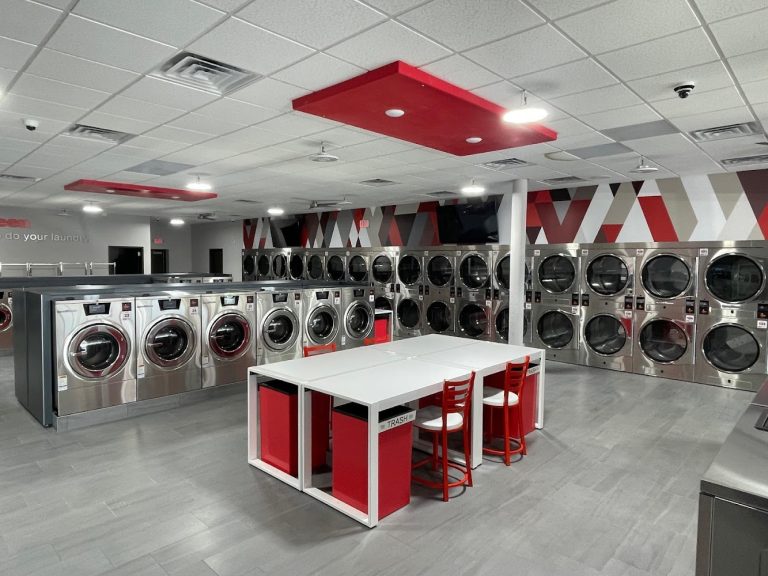 12305 speed queen laundry is a laundromat near me in dallas texas 1 768x576