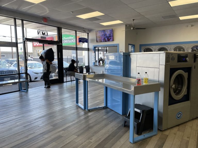 12359 wavemax laundry dallas is a laundromat near me in dallas texas 768x576