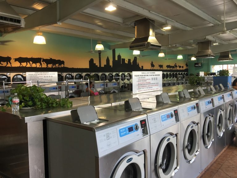 12376 wash m dry is a laundromat near me in dallas texas 768x576