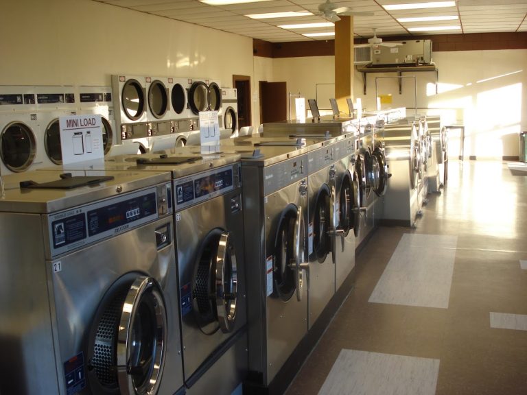 12393 speedy clean coin laundry is a laundromat near me in pittsburg texas 768x576