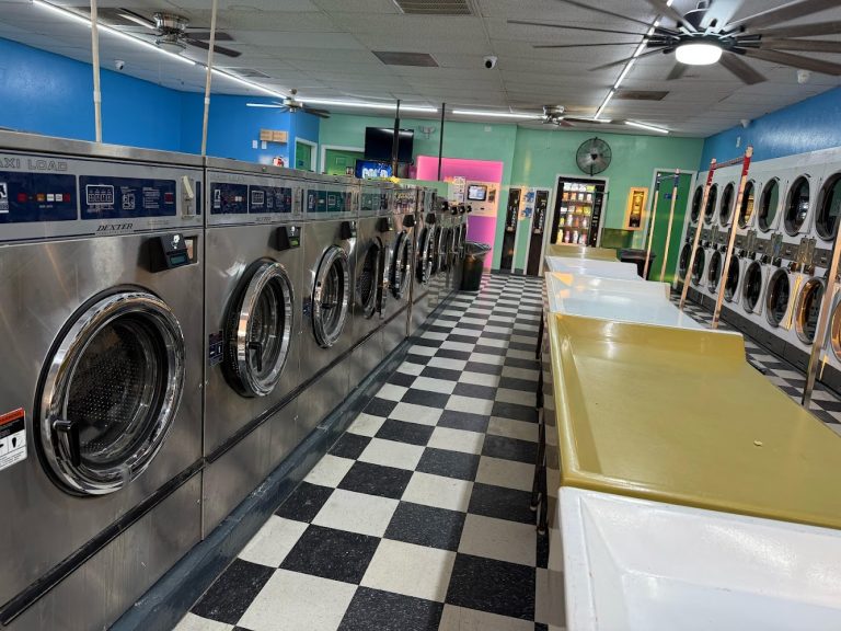 12401 tejas lavanderia laundry wonderwash is a laundromat near me in grand prairie texas 768x576