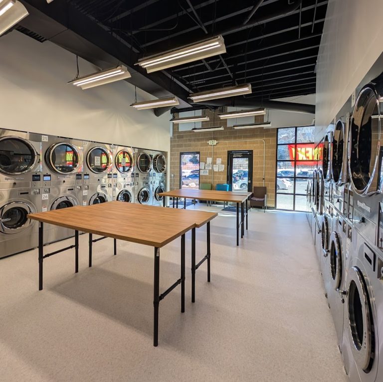 12683 lolos laundry services is a laundromat near me in park city utah 768x766