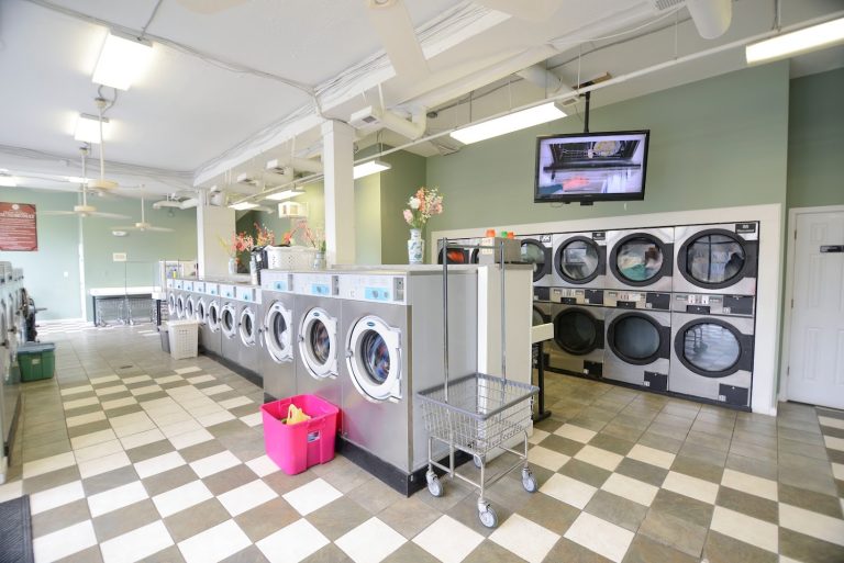 12946 barton heights laundromat is a laundromat near me in richmond virginia 768x513