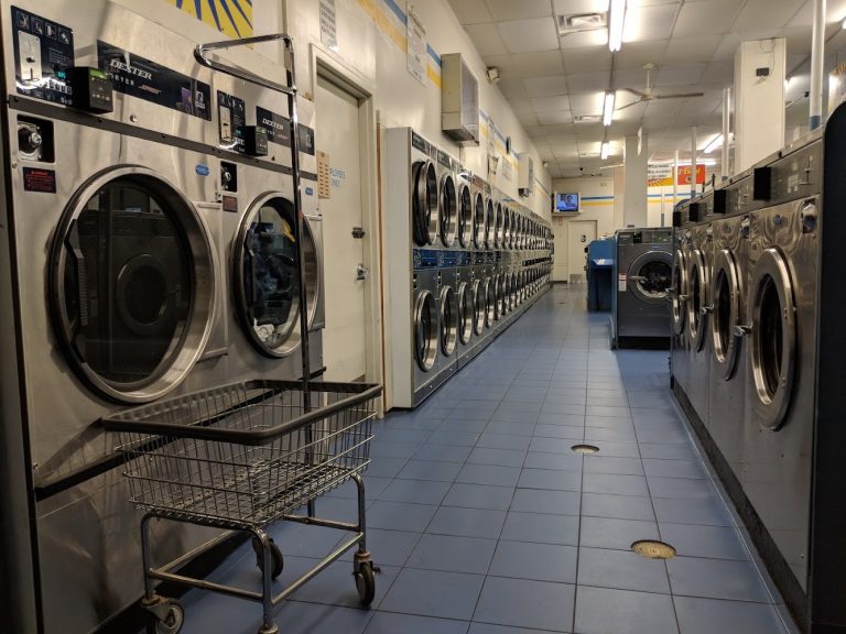 12960 hull street laundry land laundromat is a laundromat near me in richmond virginia 768x576