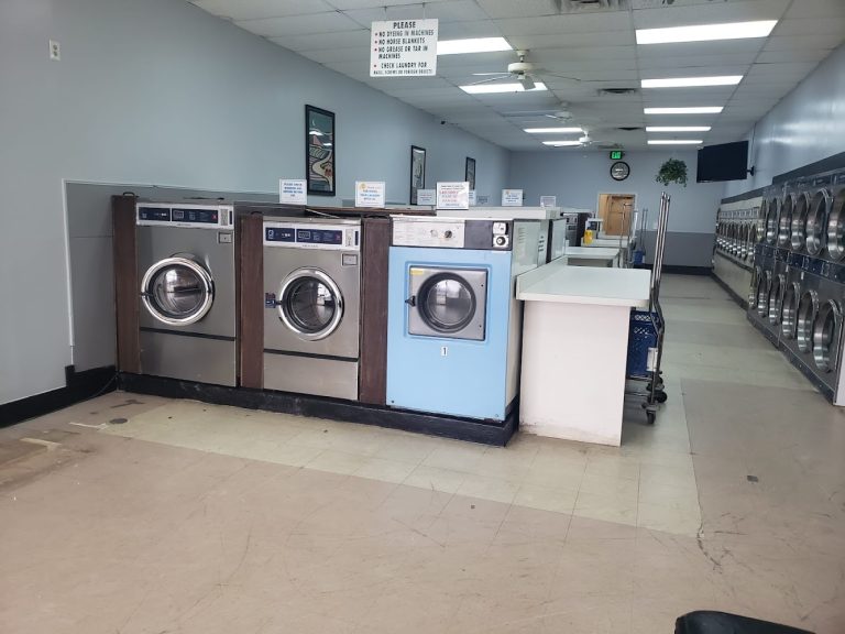 13083 laundrycafe is a laundromat near me in fredericksburg virginia 768x576