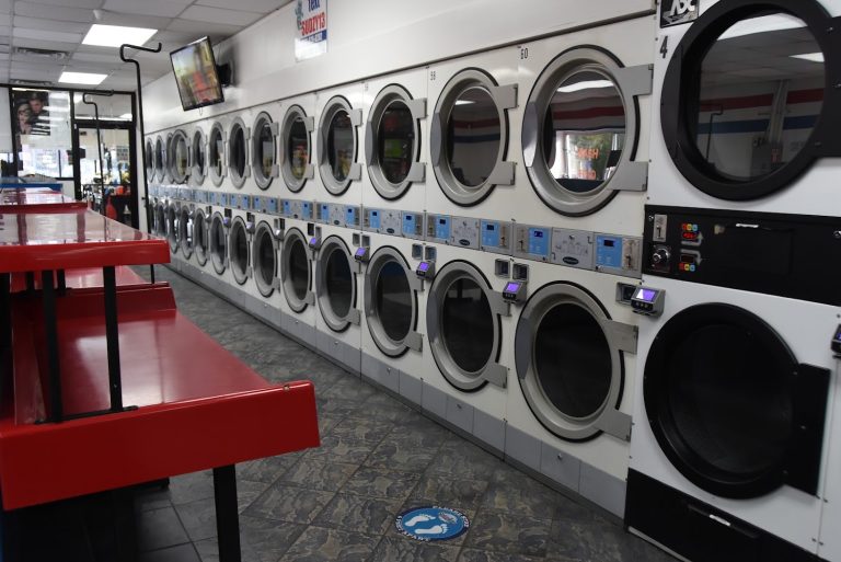 13146 supersuds laundromat is a laundromat near me in falls church virginia 768x513