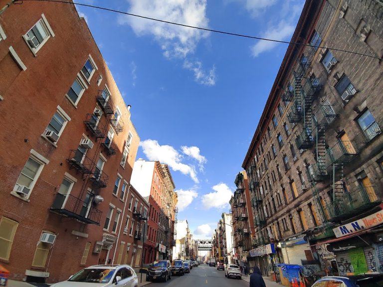 13177 madison supreme laundromat is a laundromat near me in new york new york 768x576