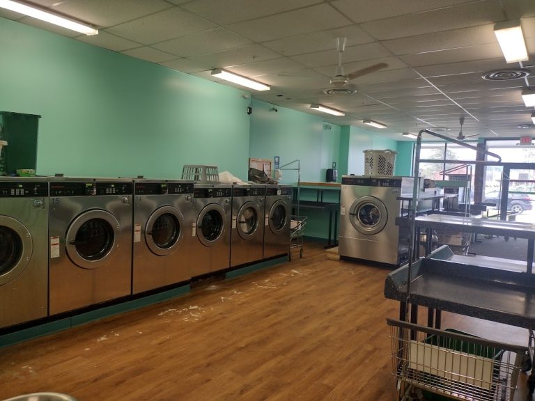 13389 lamoille laundry center is a laundromat near me in morristown vermont 768x576