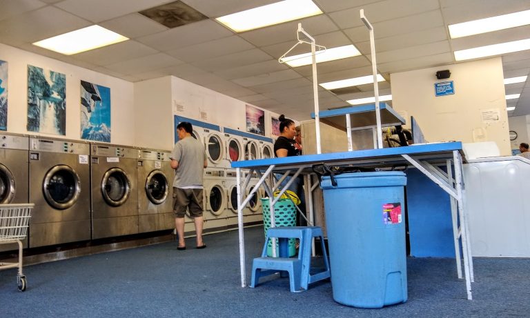 13462 eastside maytag laundry is a laundromat near me in kirkland washington 768x461