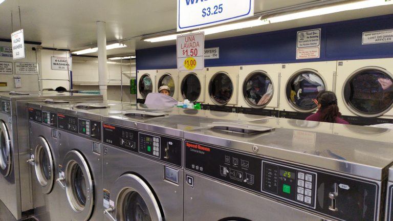 13561 boulevard park laundry is a laundromat near me in burien washington 768x432