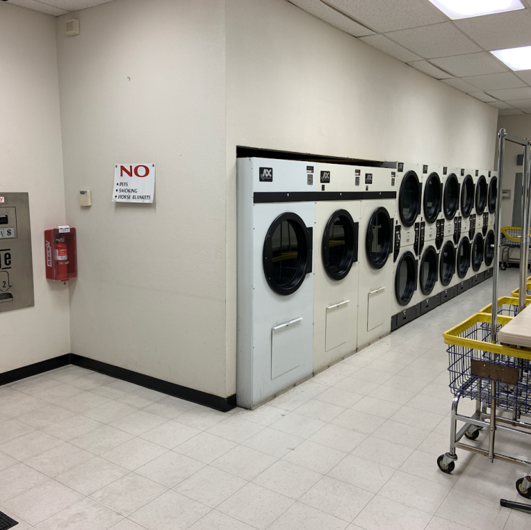 13581 rainier laundromat is a laundromat near me in university place washington 768x767