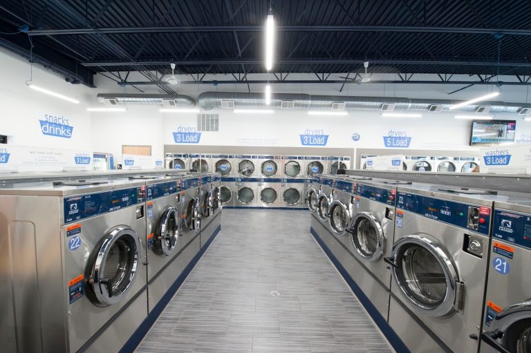 13734 clean laundry is a laundromat near me in madison wisconsin 768x511