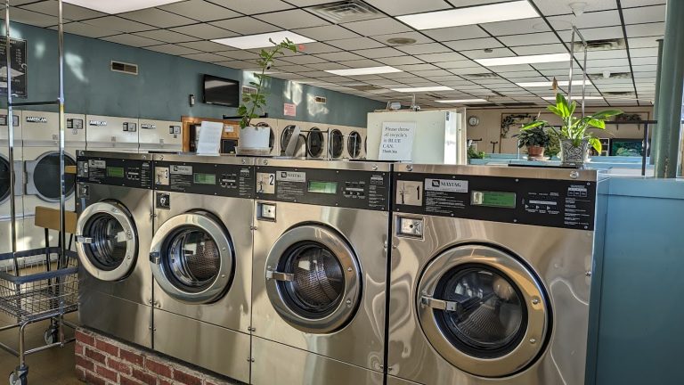 13740 wash basket self services laundry is a laundromat near me in madison wisconsin 768x432