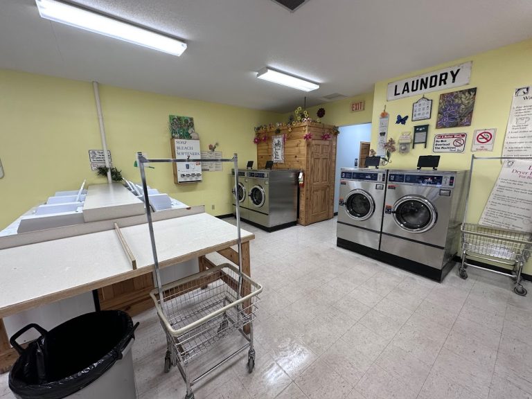 13781 lake country laundry is a laundromat near me in stone lake wisconsin 768x576