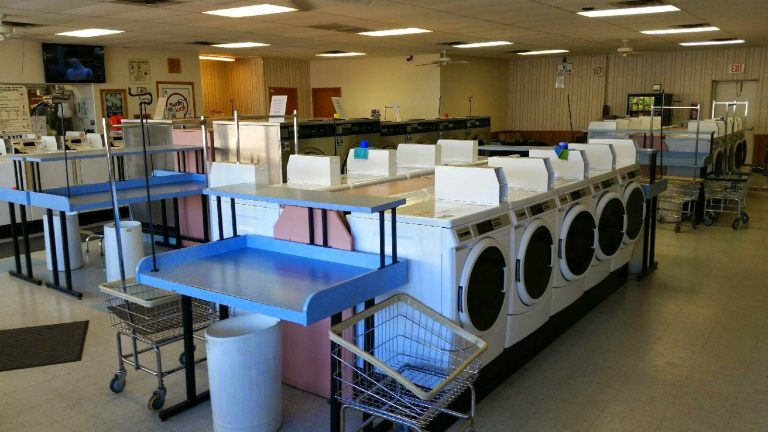 13819 beaver dam laundry connection at park ave is a laundromat near me in beaver dam wisconsin 768x432