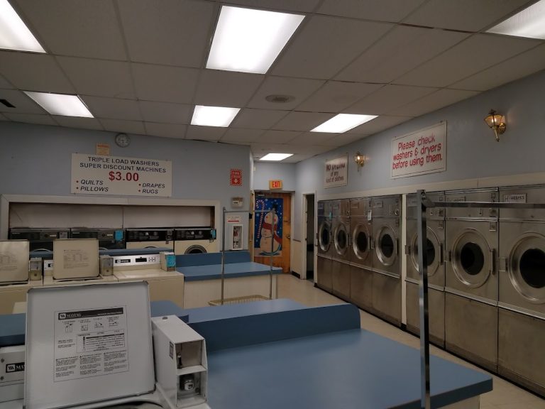 13920 family pride laundromat is a laundromat near me in milwaukee wisconsin 768x576